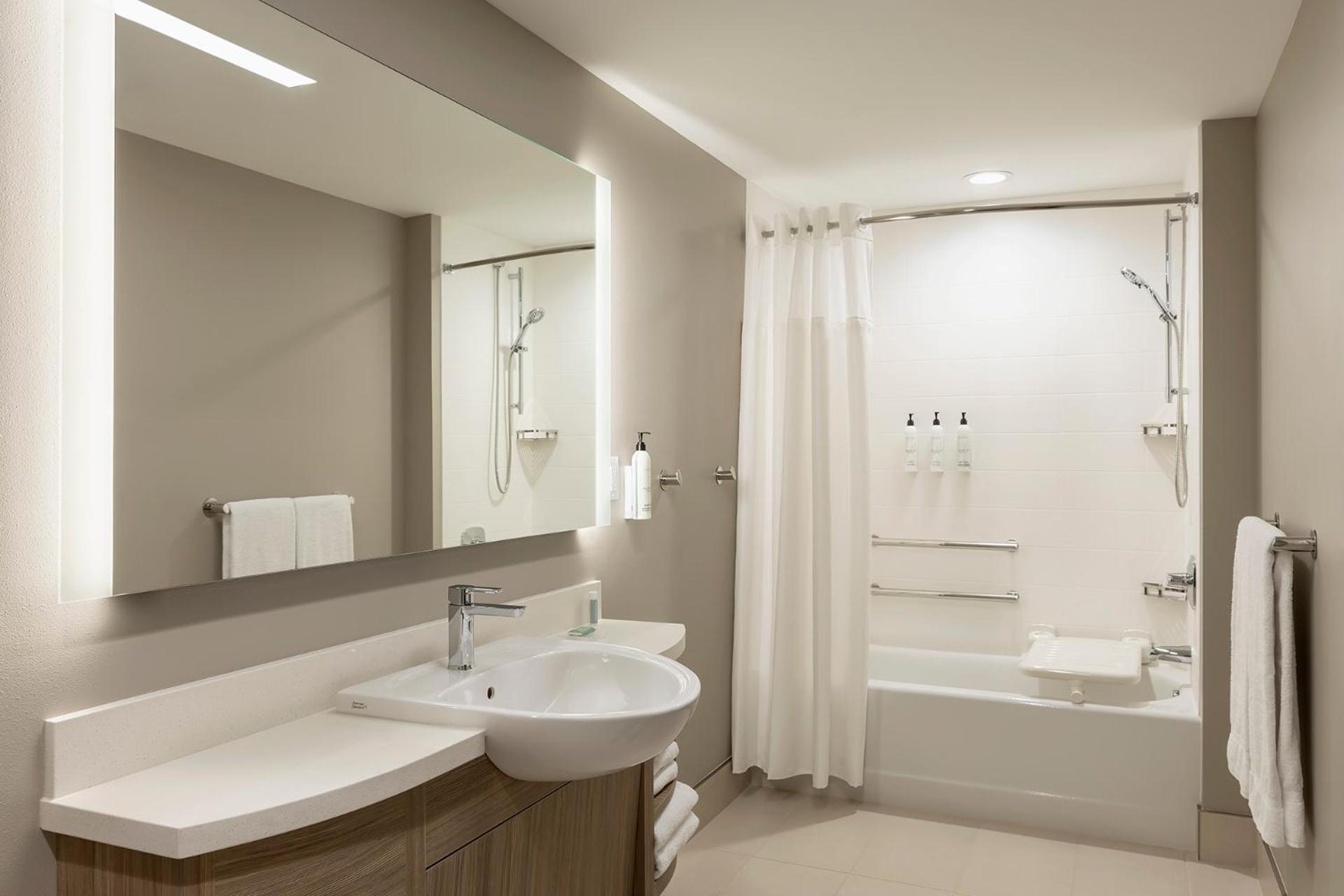 Springhill Suites By Marriott Φάργκο Δωμάτιο φωτογραφία